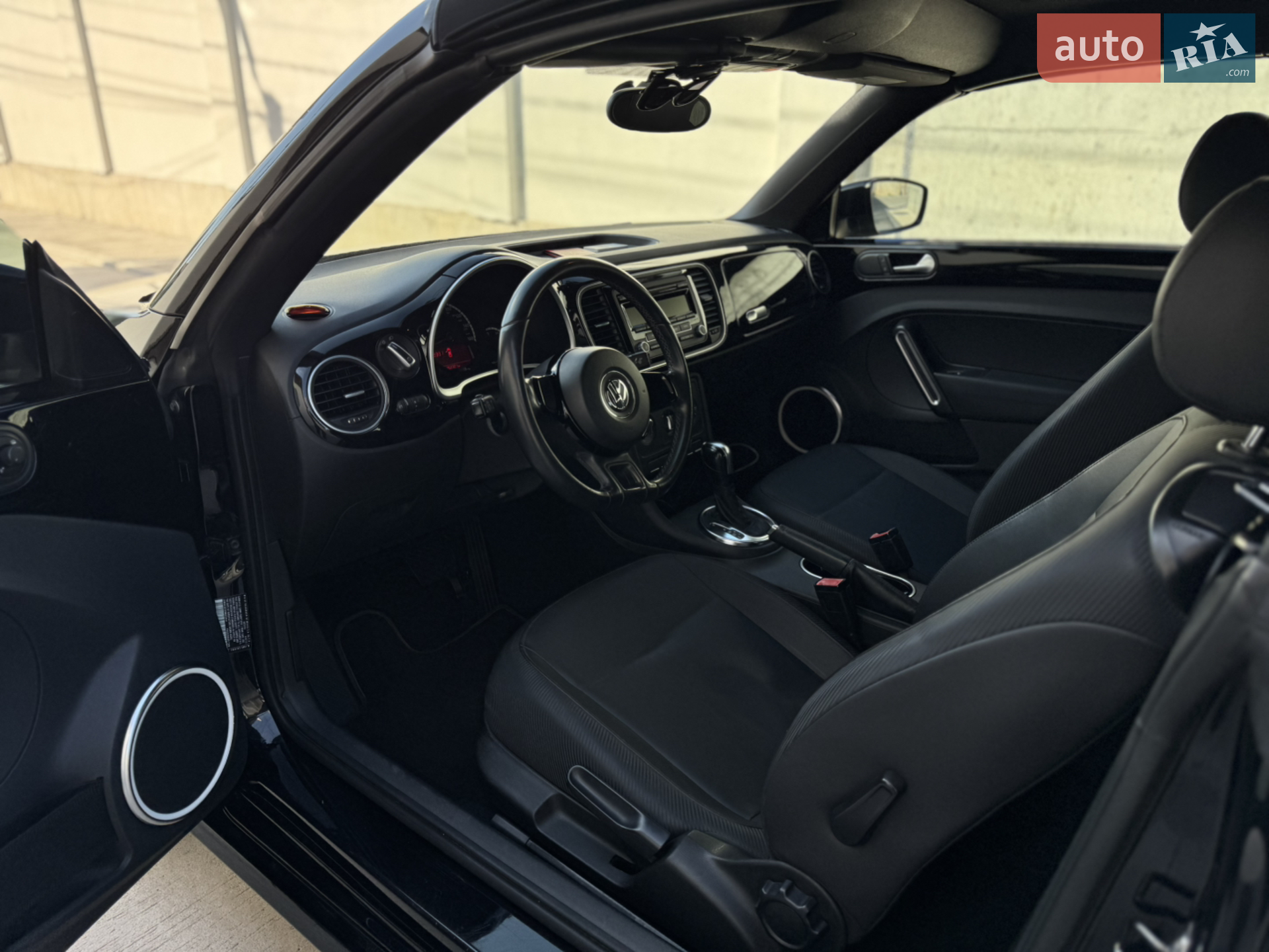 2013 Volkswagen Beetle - мініатюра 9