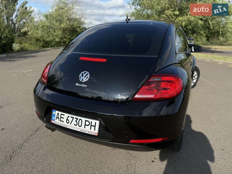 Хэтчбек Volkswagen Beetle 2015 в Кривом Роге
