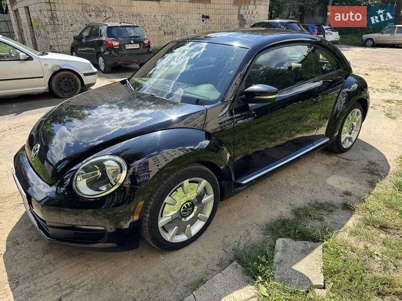 Volkswagen Beetle 2012