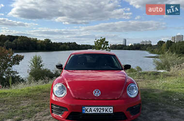 Хэтчбек Volkswagen Beetle 2016 в Киеве