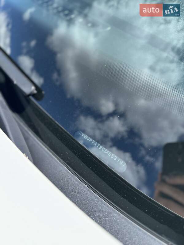 Хэтчбек Volkswagen Beetle 2012 в Киеве фото 5 Хэтчбек Volkswagen Beetle 2012 в Киеве