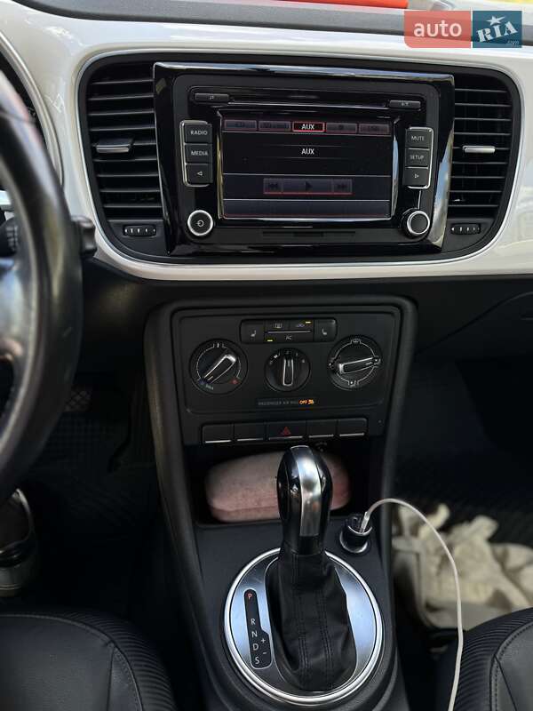 Хэтчбек Volkswagen Beetle 2012 в Киеве фото 8 Хэтчбек Volkswagen Beetle 2012 в Киеве