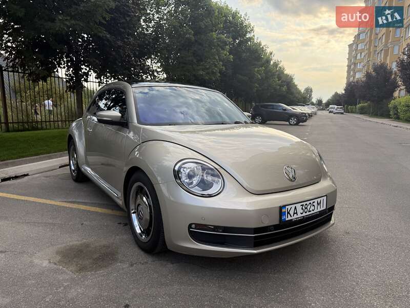 Volkswagen Beetle 2012