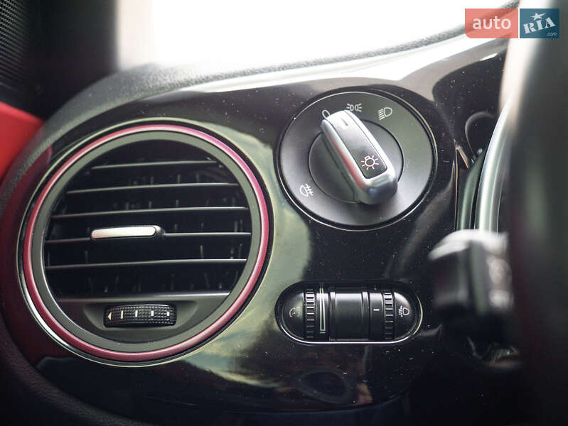 Хетчбек Volkswagen Beetle 2016 в Києві