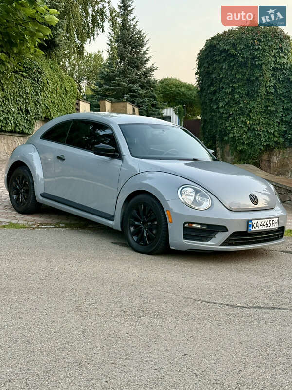 Хэтчбек Volkswagen Beetle 2017 в Василькове