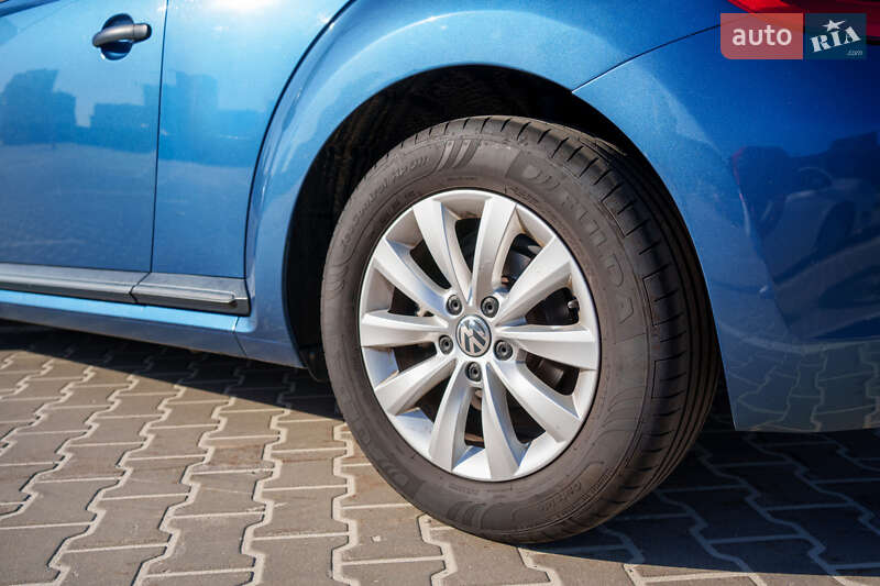 Хетчбек Volkswagen Beetle 2015 в Києві фото 13 Хетчбек Volkswagen Beetle 2015 в Києві