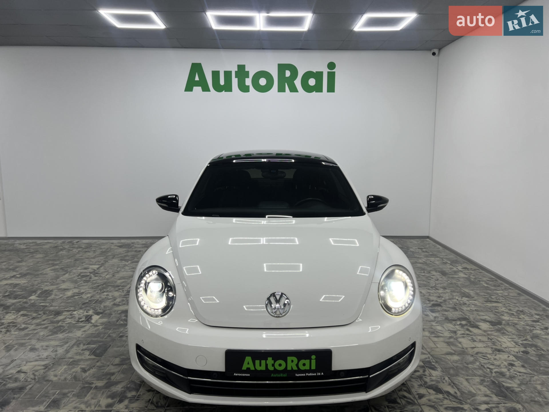 2013 Volkswagen Beetle - мініатюра 2