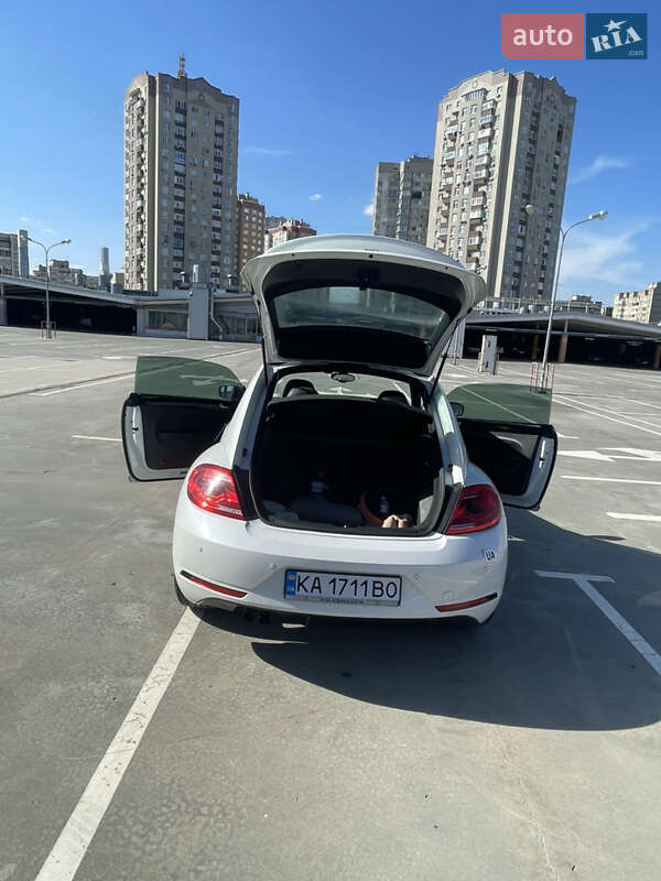 Хетчбек Volkswagen Beetle 2014 в Києві