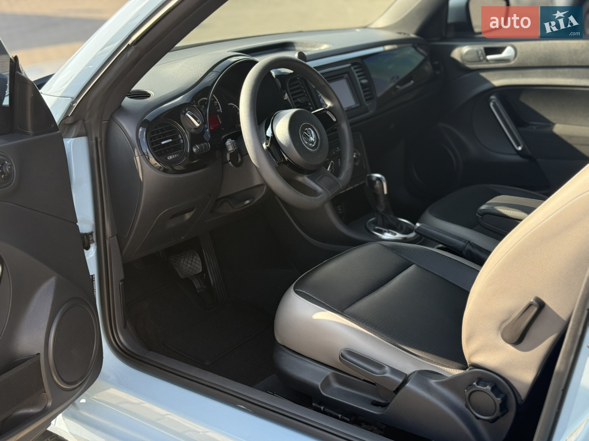 2015 Volkswagen Beetle - мініатюра 7