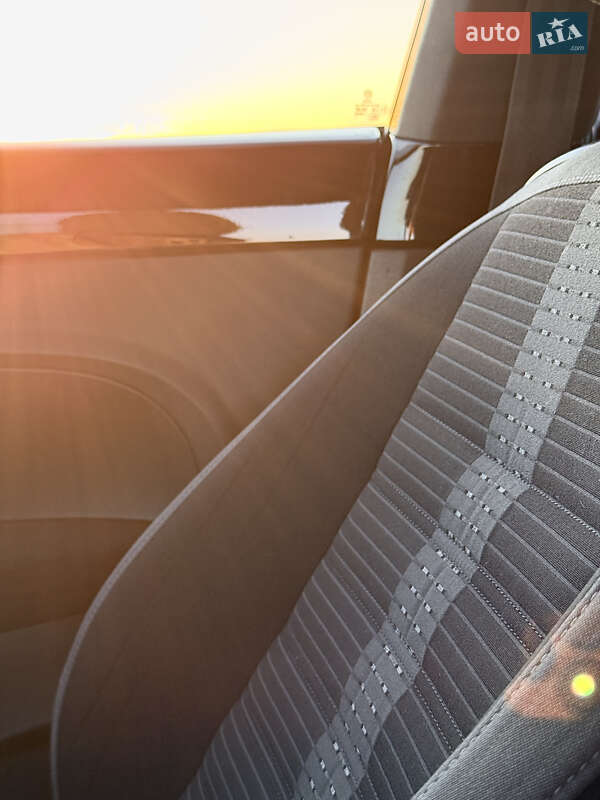 Хетчбек Volkswagen Beetle 2012 в Івано-Франківську