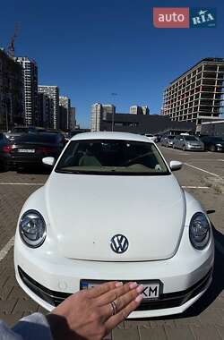 Хэтчбек Volkswagen Beetle 2016 в 