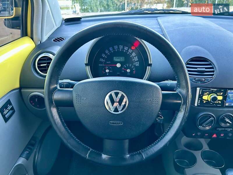 Хэтчбек Volkswagen Beetle 1999 в Киеве