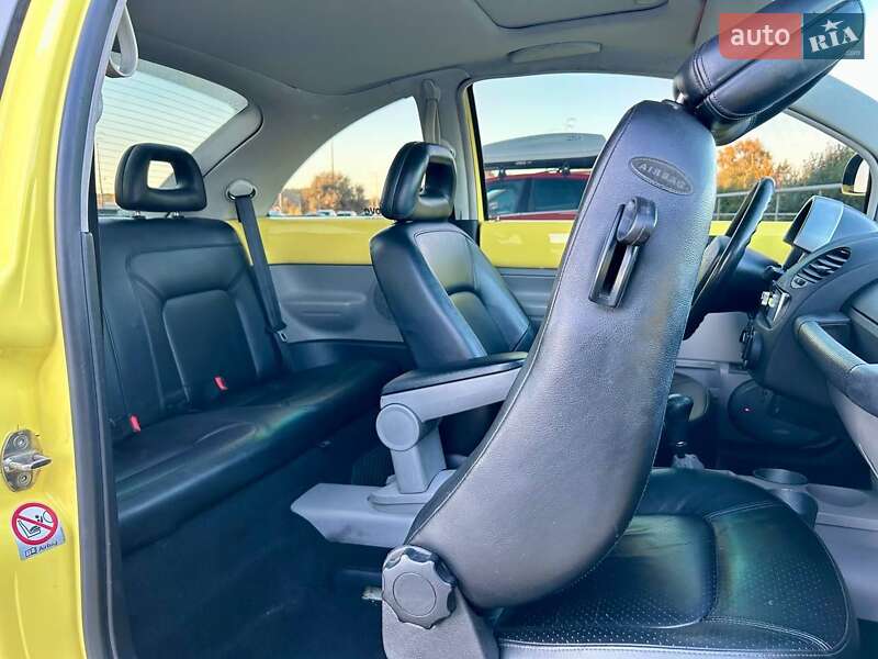 Хэтчбек Volkswagen Beetle 1999 в Киеве