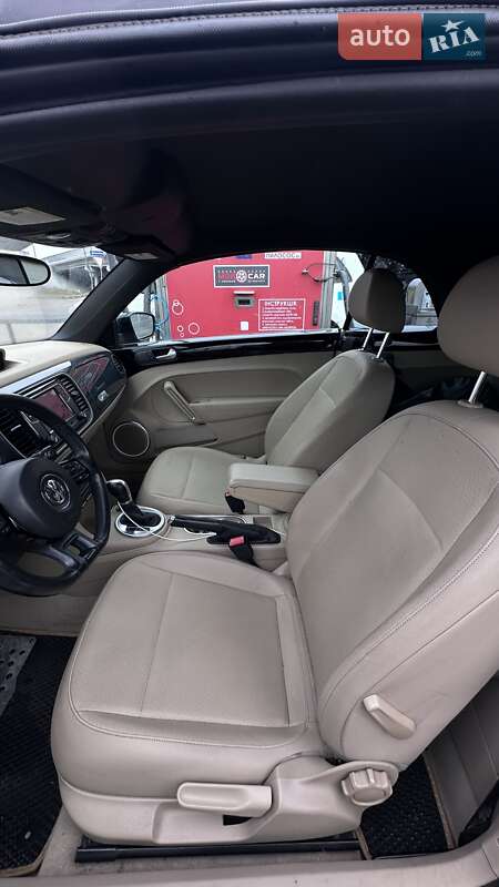 Кабріолет Volkswagen Beetle 2014 в Києві