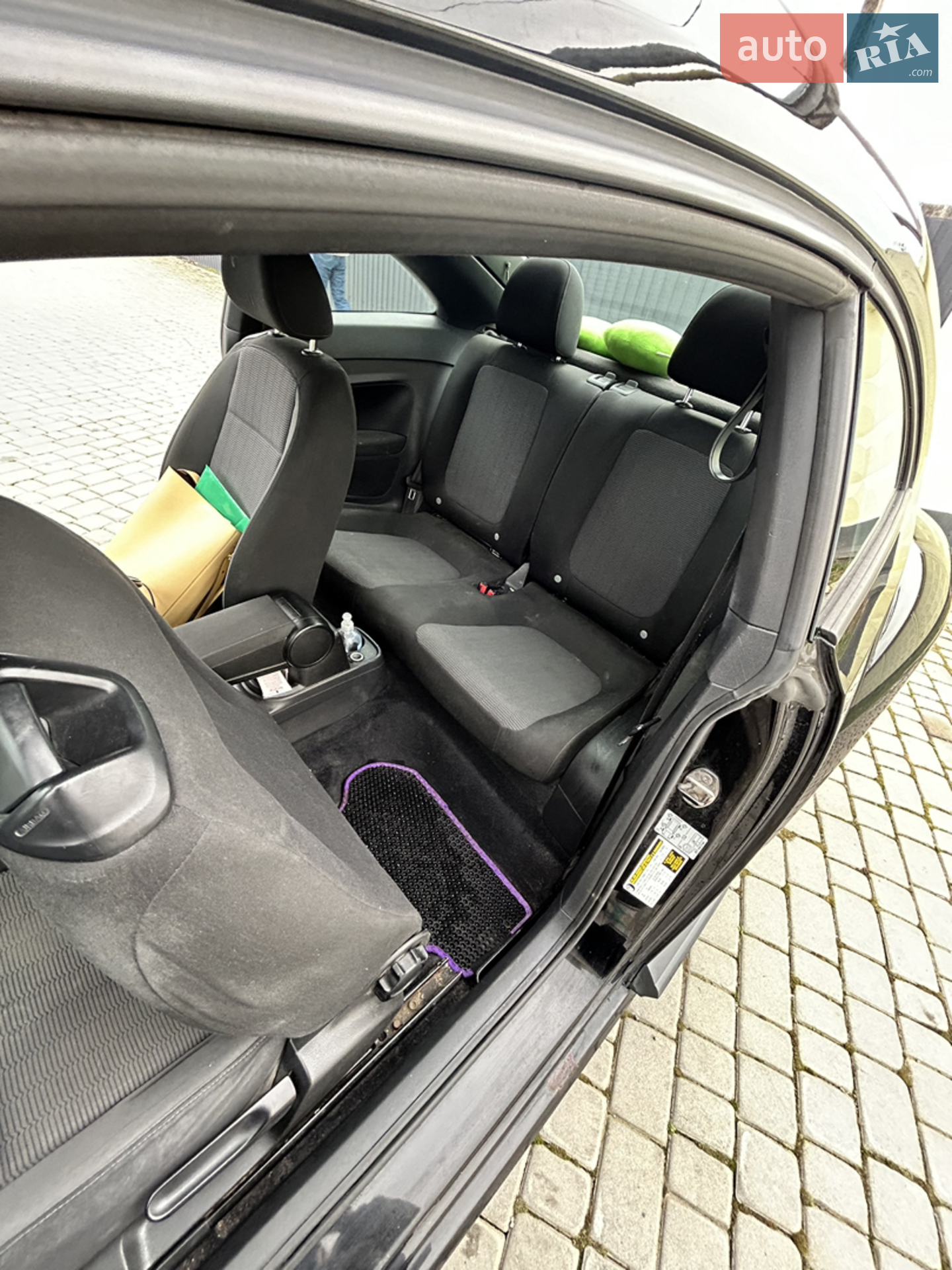 2012 Volkswagen Beetle - мініатюра 8