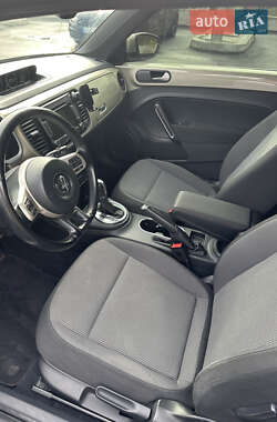 Хэтчбек Volkswagen Beetle 2014 в 