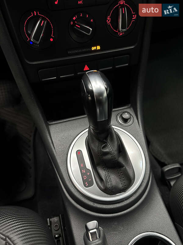 Хетчбек Volkswagen Beetle 2015 в Одесі