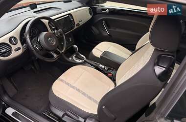 Хэтчбек Volkswagen Beetle 2017 в 