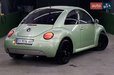 Хэтчбек Volkswagen Beetle 2000 в  фото 15 Хэтчбек Volkswagen Beetle 2000 в