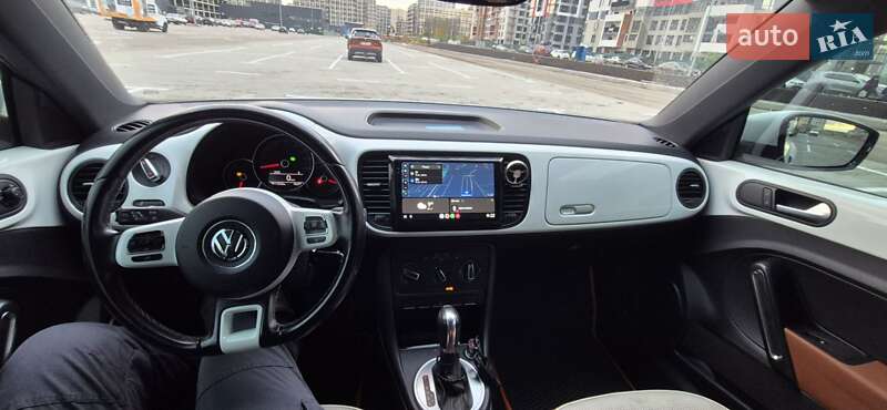 Хетчбек Volkswagen Beetle 2016 в Києві