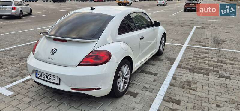 Хетчбек Volkswagen Beetle 2016 в Києві