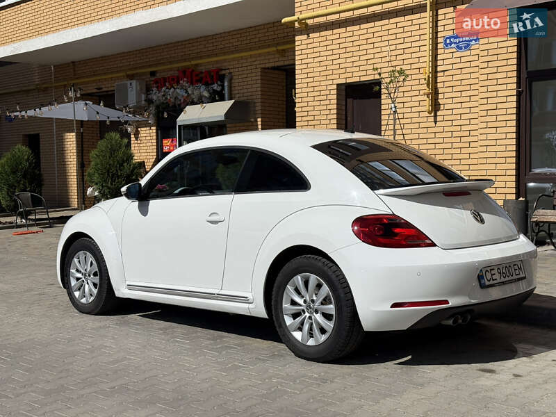 Хетчбек Volkswagen Beetle 2013 в Чернівцях