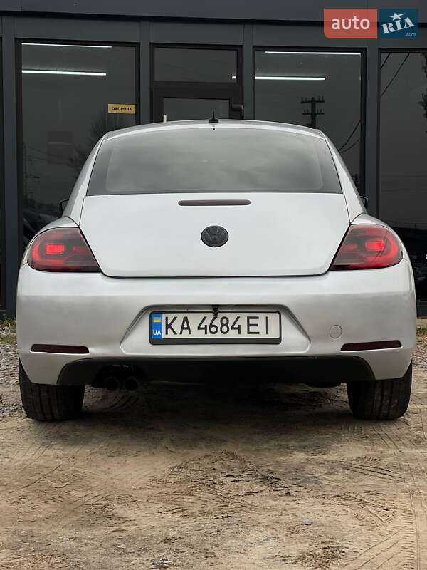 Хэтчбек Volkswagen Beetle 2012 в Киеве фото 6 Хэтчбек Volkswagen Beetle 2012 в Киеве