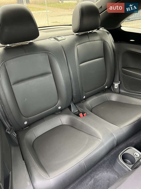 Хетчбек Volkswagen Beetle 2012 в Києві