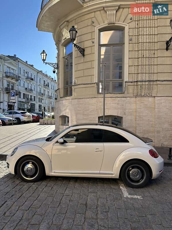 Volkswagen Beetle 2013 Volkswagen Beetle 2013