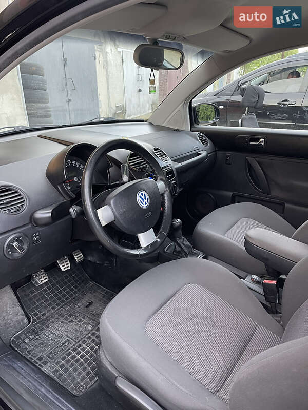 Хетчбек Volkswagen Beetle 2002 в Калуші фото 5 Хетчбек Volkswagen Beetle 2002 в Калуші
