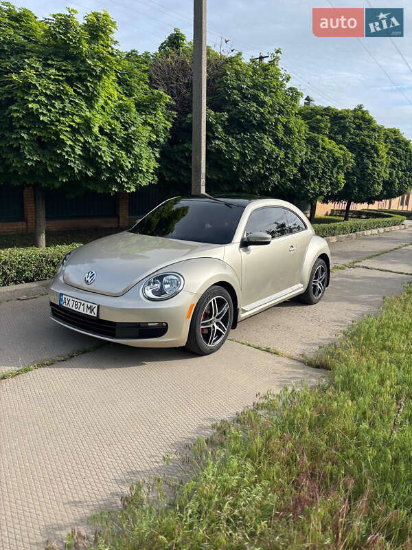 Хэтчбек Volkswagen Beetle 2012 в Харькове фото Хэтчбек Volkswagen Beetle 2012 в Харькове