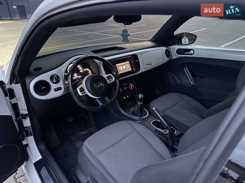 Хэтчбек Volkswagen Beetle 2013 в Ивано-Франковске фото 23 Хэтчбек Volkswagen Beetle 2013 в Ивано-Франковске