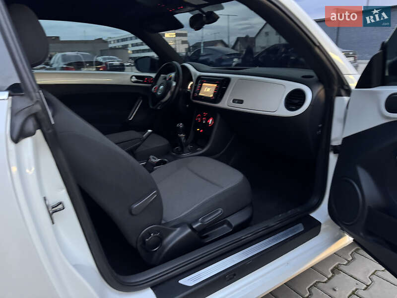 Хэтчбек Volkswagen Beetle 2013 в Ивано-Франковске фото 28 Хэтчбек Volkswagen Beetle 2013 в Ивано-Франковске