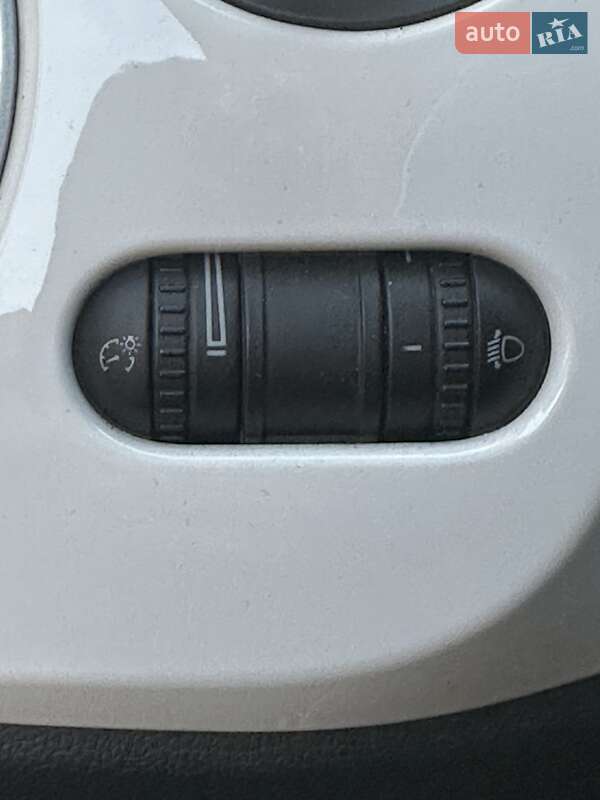 Хетчбек Volkswagen Beetle 2013 в Одесі