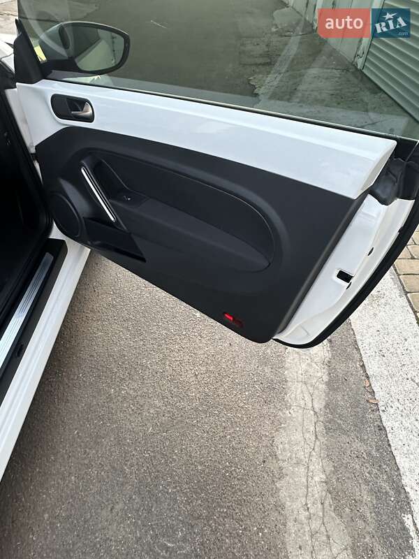 Хетчбек Volkswagen Beetle 2013 в Одесі