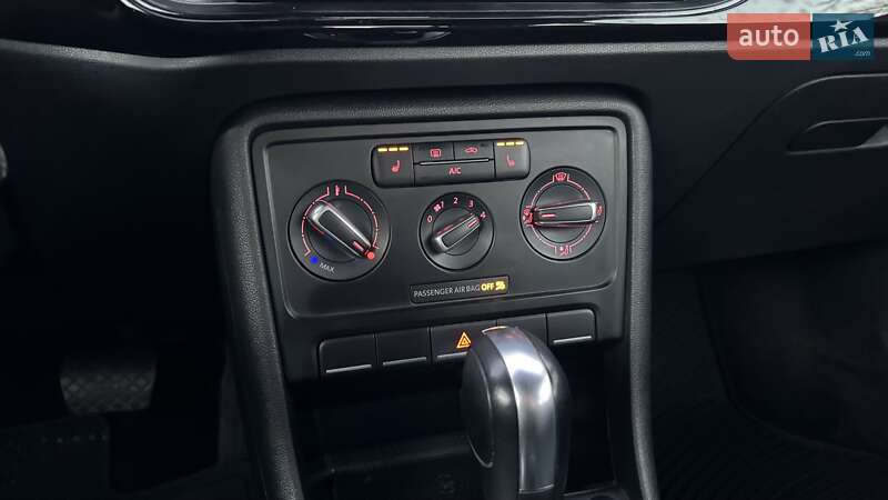 Хэтчбек Volkswagen Beetle 2016 в Киеве фото 31 Хэтчбек Volkswagen Beetle 2016 в Киеве