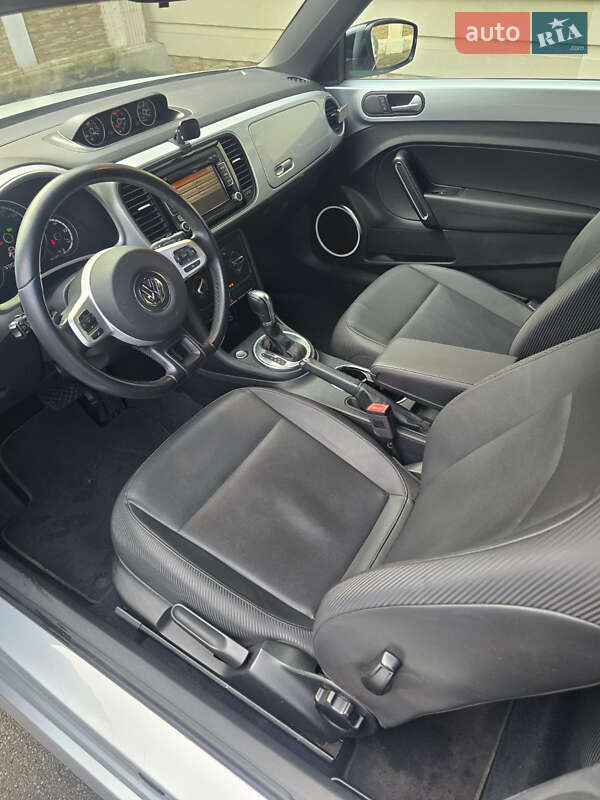 Хэтчбек Volkswagen Beetle 2014 в Киеве фото 8 Хэтчбек Volkswagen Beetle 2014 в Киеве