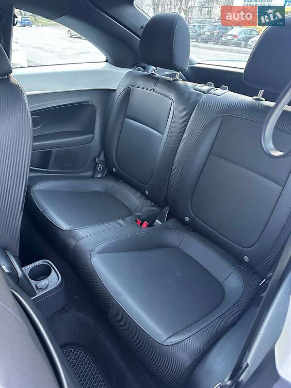 Хэтчбек Volkswagen Beetle 2019 в Ивано-Франковске