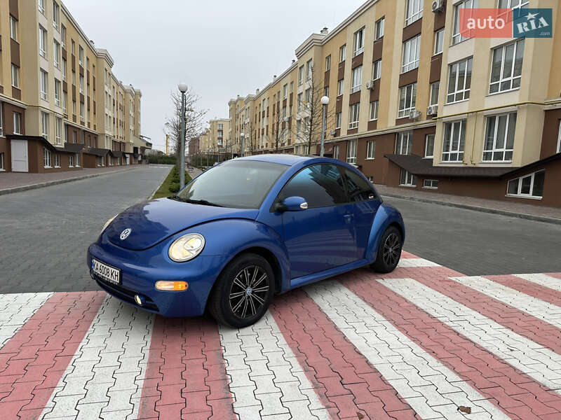 Хэтчбек Volkswagen Beetle 2003 в Киеве