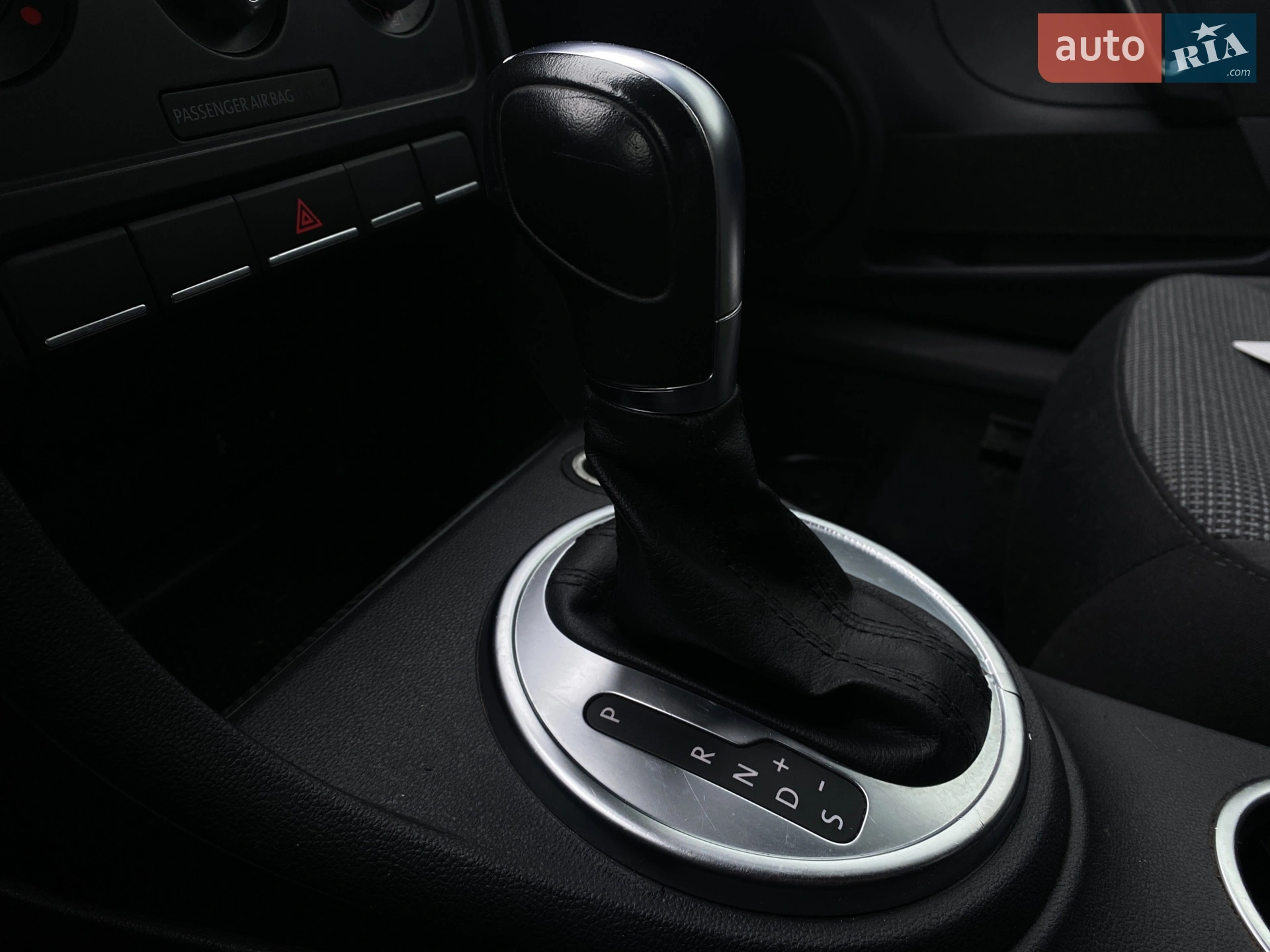 2018 Volkswagen Beetle - мініатюра 20