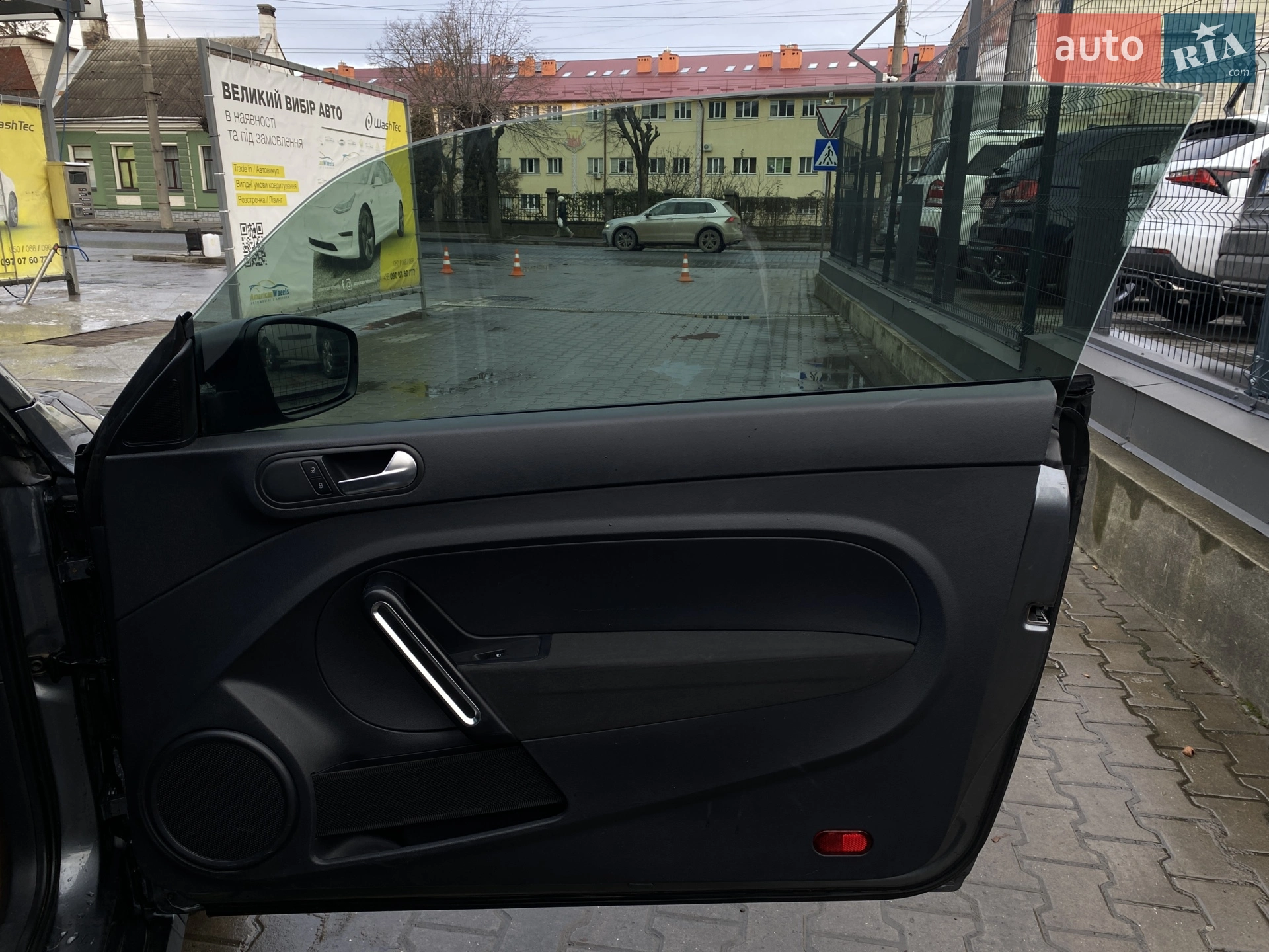 2018 Volkswagen Beetle - мініатюра 29