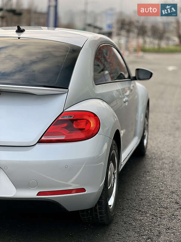 Хетчбек Volkswagen Beetle 2014 в Києві