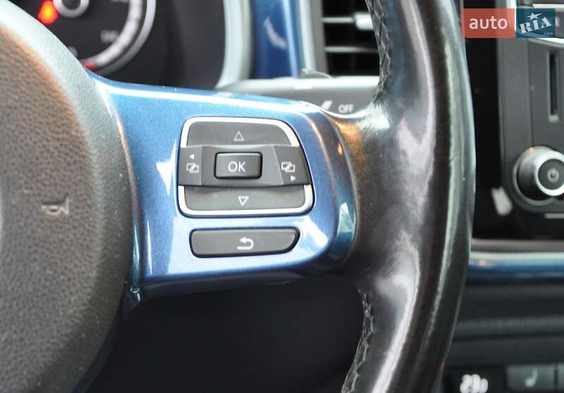 Хетчбек Volkswagen Beetle 2016 в Одесі