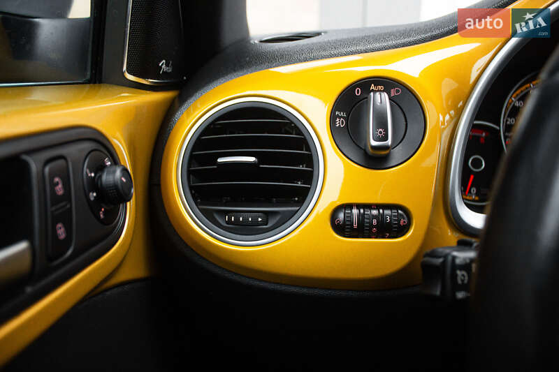 Хетчбек Volkswagen Beetle 2017 в Києві