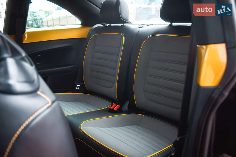 Хетчбек Volkswagen Beetle 2017 в Києві