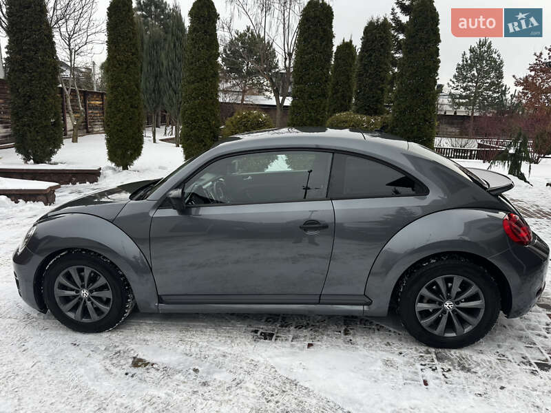 Хэтчбек Volkswagen Beetle 2016 в Киеве фото 2 Хэтчбек Volkswagen Beetle 2016 в Киеве