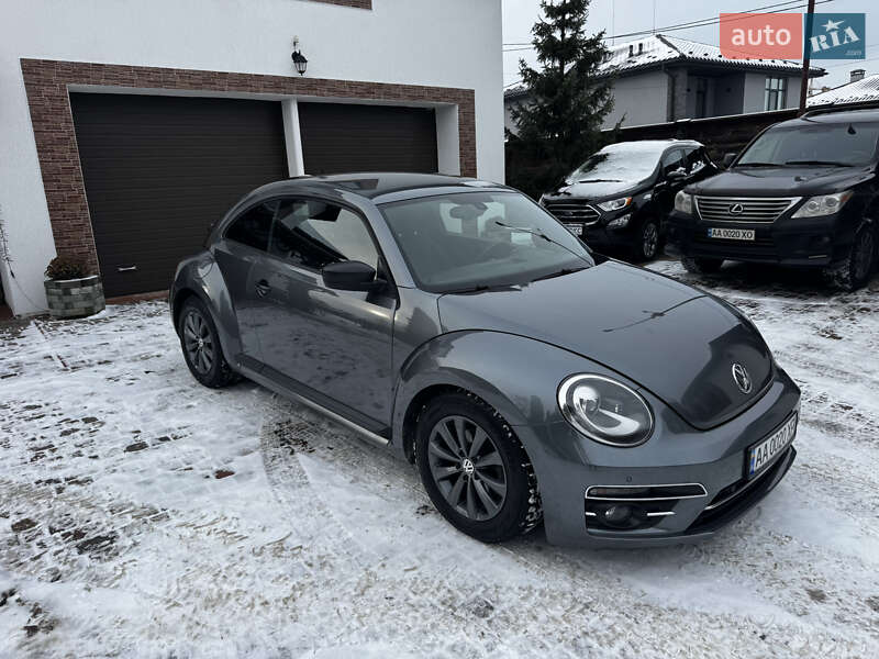 Хэтчбек Volkswagen Beetle 2016 в Киеве фото 7 Хэтчбек Volkswagen Beetle 2016 в Киеве