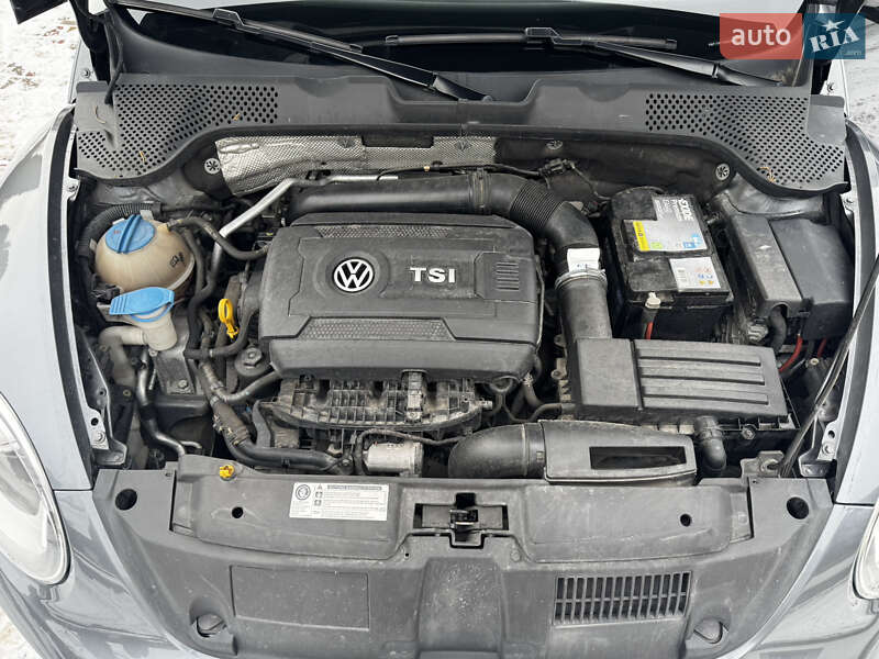 Хэтчбек Volkswagen Beetle 2016 в Киеве фото 18 Хэтчбек Volkswagen Beetle 2016 в Киеве