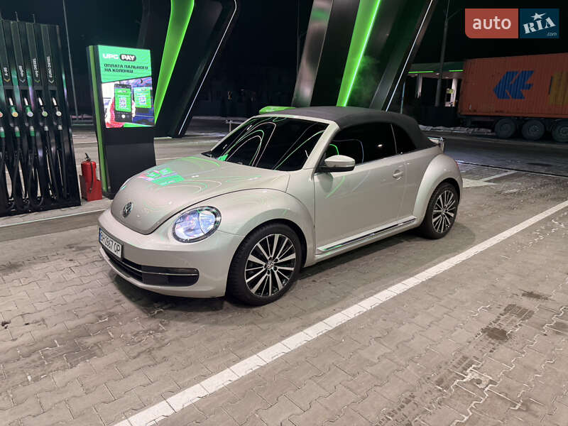 Volkswagen Beetle 2013 Volkswagen Beetle 2013