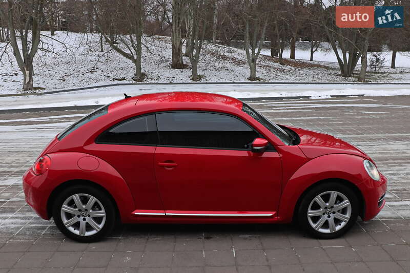 Хэтчбек Volkswagen Beetle 2013 в Кременчуге